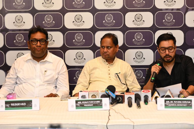 হুমায়ুনের সভাপতিত্বে মহামেডানের নতুন সচিব ওয়াসিম আক্রম, ক্লাবের উন্নতিতে কী সিদ্ধান্ত?