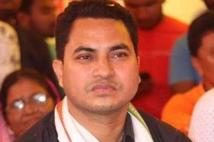 আরও ভাঙন মমতা শিবিরে! ঋতব্রতপন্থী তৃণমূলে পা বাড়িয়ে দলের পদ ছাড়লেন মোশারফ হোসেন