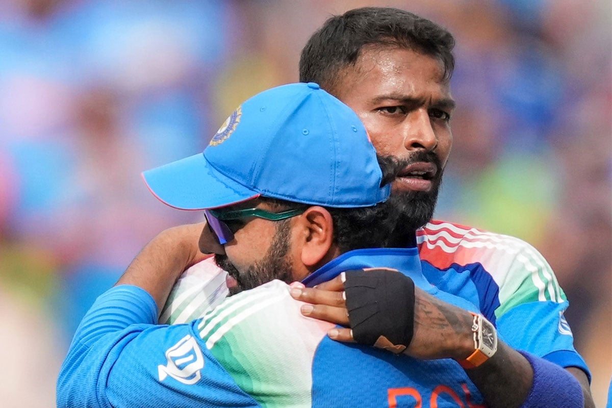 ঝুলে ওয়ানডে ভাগ্য! বোর্ডের ফিটনেস টেস্টে হাজির হার্দিক, অনুপস্থিত রোহিতের ভবিষ্যৎ কী?