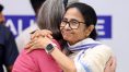 দলে ভাঙনের মধ্যেই সোনিয়া সাক্ষাতে মমতা, কী কথা হল?