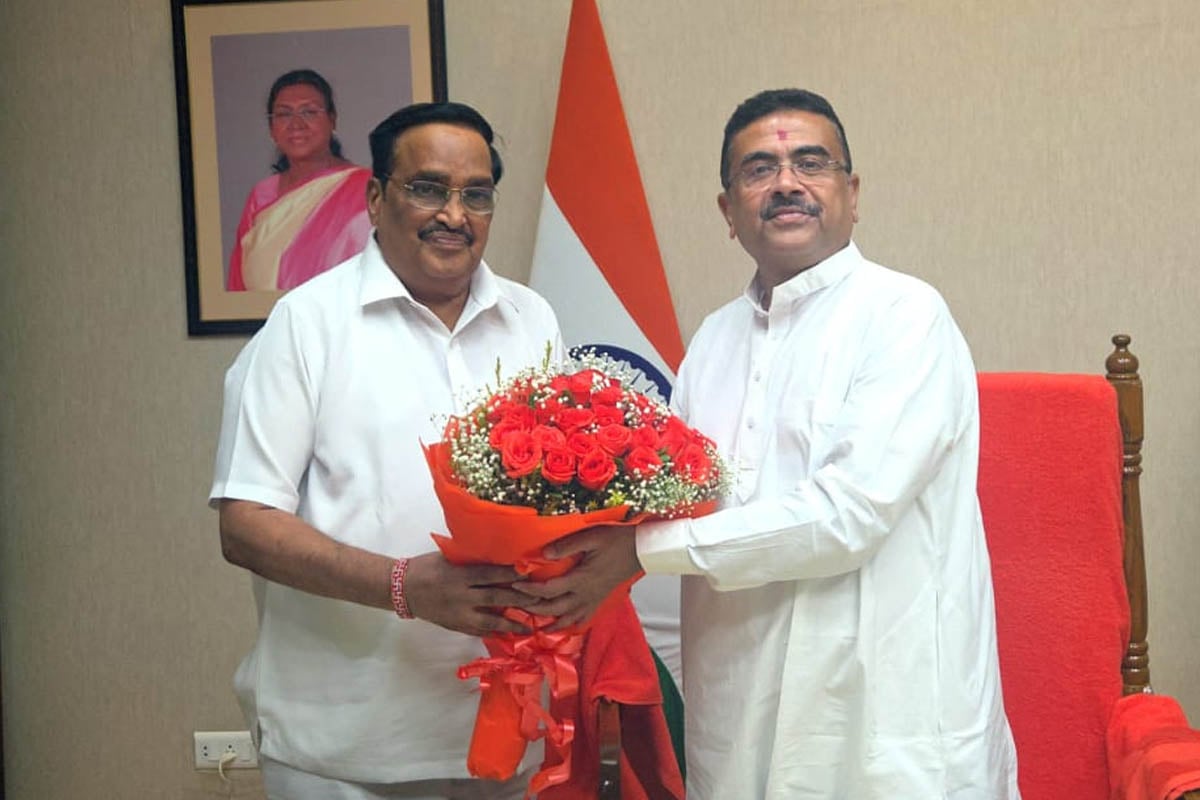 বঙ্গে জলশক্তি প্রকল্পে বরাদ্দ ৩৯ হাজার কোটি, কেন্দ্রীয় মন্ত্রীর সঙ্গে শুভেন্দুর বৈঠকে একাধিক সিদ্ধান্ত