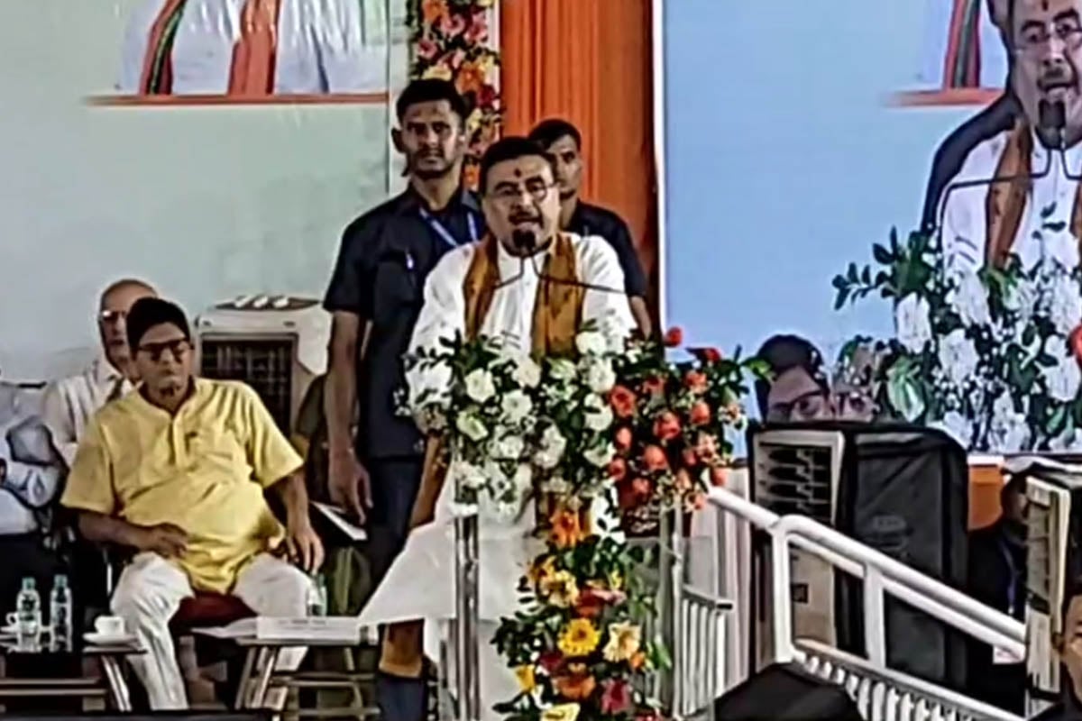 পাহাড় থেকে সাগরে উন্নয়নের জোয়ার! অর্থমন্ত্রীর হাত ধরে সেজে উঠবে কল্লোলিনী, স্বপন দাশগুপ্তর প্রশংসায় পঞ্চমুখ মুখ্যমন্ত্রী