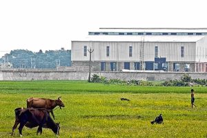 ভয় ‘আউট’ করে ভরসা ‘ইন’ করাই লক্ষ্য নতুন শিল্পমন্ত্রীর, সুদিনের অপেক্ষায় বাংলা