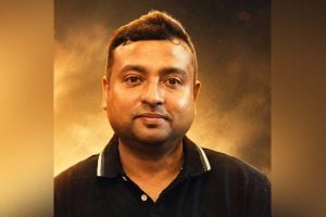 অভিষেকের আপ্ত সহায়ক বিরুদ্ধে জারি লুক আউট নোটিস! আরও বিপাকে সুমিত