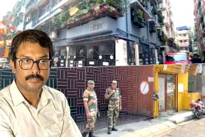 ‘গুপ্ত’ ঘরে ডিজিটাল লক! স্বরূপকে নিয়ে ফ্ল্যাটে পুলিশ