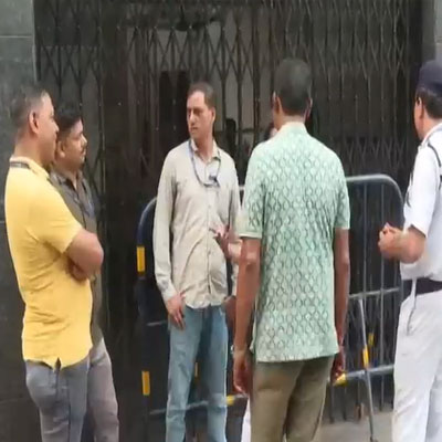CID team enters Mamata Banerjee's party office