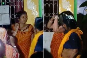 বাড়িতেই বসত মধুচক্র, ক্লাবে পাঠানো হত মেয়ে! অভিযুক্ত তৃণমূল নেত্রীর গলায় জুতোর মালা, ‘ডিম থেরাপি’