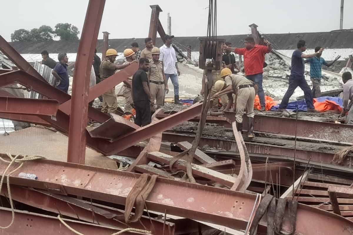 তারাতলার গুদাম নির্মাণে ‘কুখ্যাত’ আসগর, বিপর্যয়ের বহু আগেই বন্দর কর্তৃপক্ষকে জানিয়েছিল বাম কর্মী ইউনিয়ন