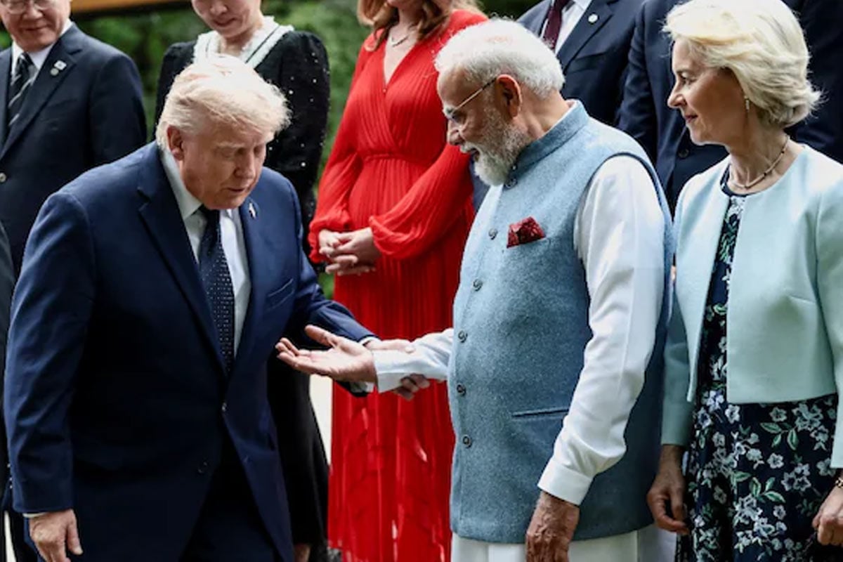 ‘মোদি শান্ত, স্থিতধী, কঠোর! আমায় নয়, ওঁকেই দেখুন’, জি-৭ পার্শ্ববৈঠকের আগেই ‘ক্ষতে প্রলেপ’ ট্রাম্পের