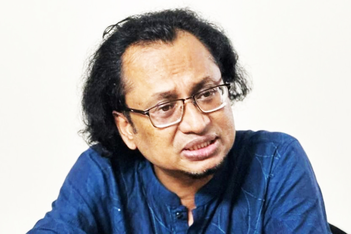 দিল্লি বিমানবন্দরে ‘অস্বস্তি’তে তারেকের উপদেষ্টা! ভারতীয় ডেপুটি হাই কমিশনারকে তলব করল ঢাকা