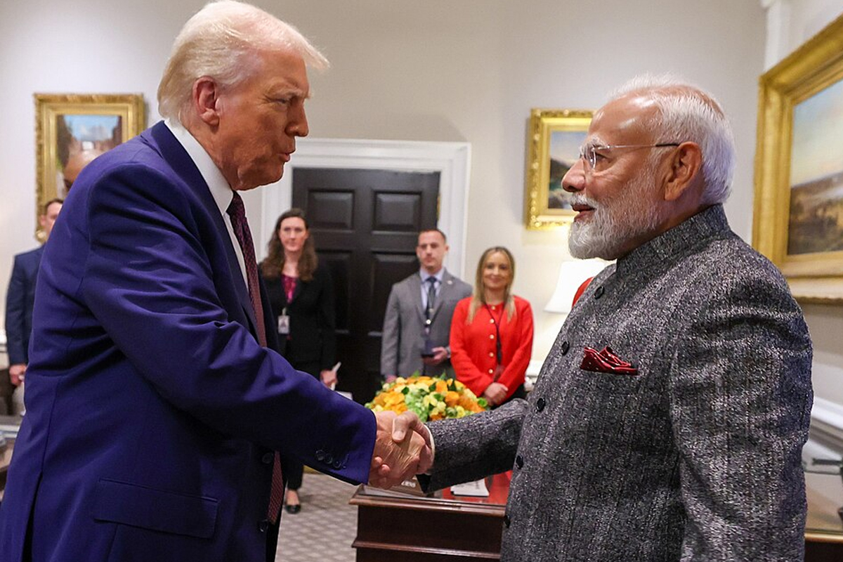 দীর্ঘ ১৬ মাস পর সাক্ষাৎ, জি৭-এর মঞ্চে ‘বন্ধু’ মোদির সঙ্গে হাত মেলালেন ট্রাম্প, বৈঠক নিয়ে কৌতূহলী বিশ্ব