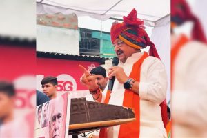 ‘সংঘে ভালো মানুষের অভাব’, কৈলাসের মন্তব্যে তুঙ্গে বিতর্ক