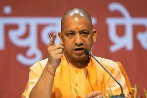 ‘বিশ্বাসঘাতকদের ধর্মশালা নয় ভারত’, ‘লাভ জেহাদ’ নিয়ে কড়া বার্তা যোগীর