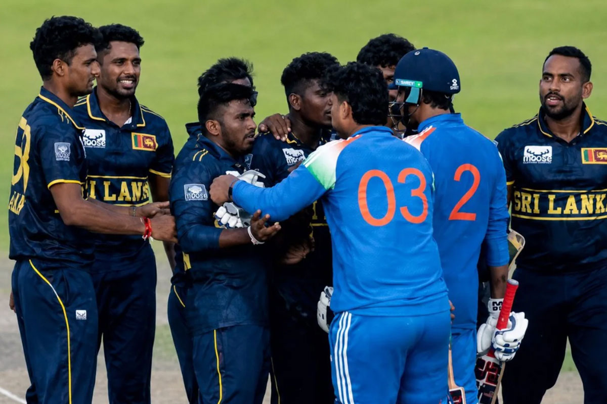 ‘বৈভব শান্ত ছেলে’, হাতাহাতিতে শ্রীলঙ্কাকেই দোষ ভারতের কোচের, শাস্তি নিয়ে মুখ খুলল বিসিসিআইও