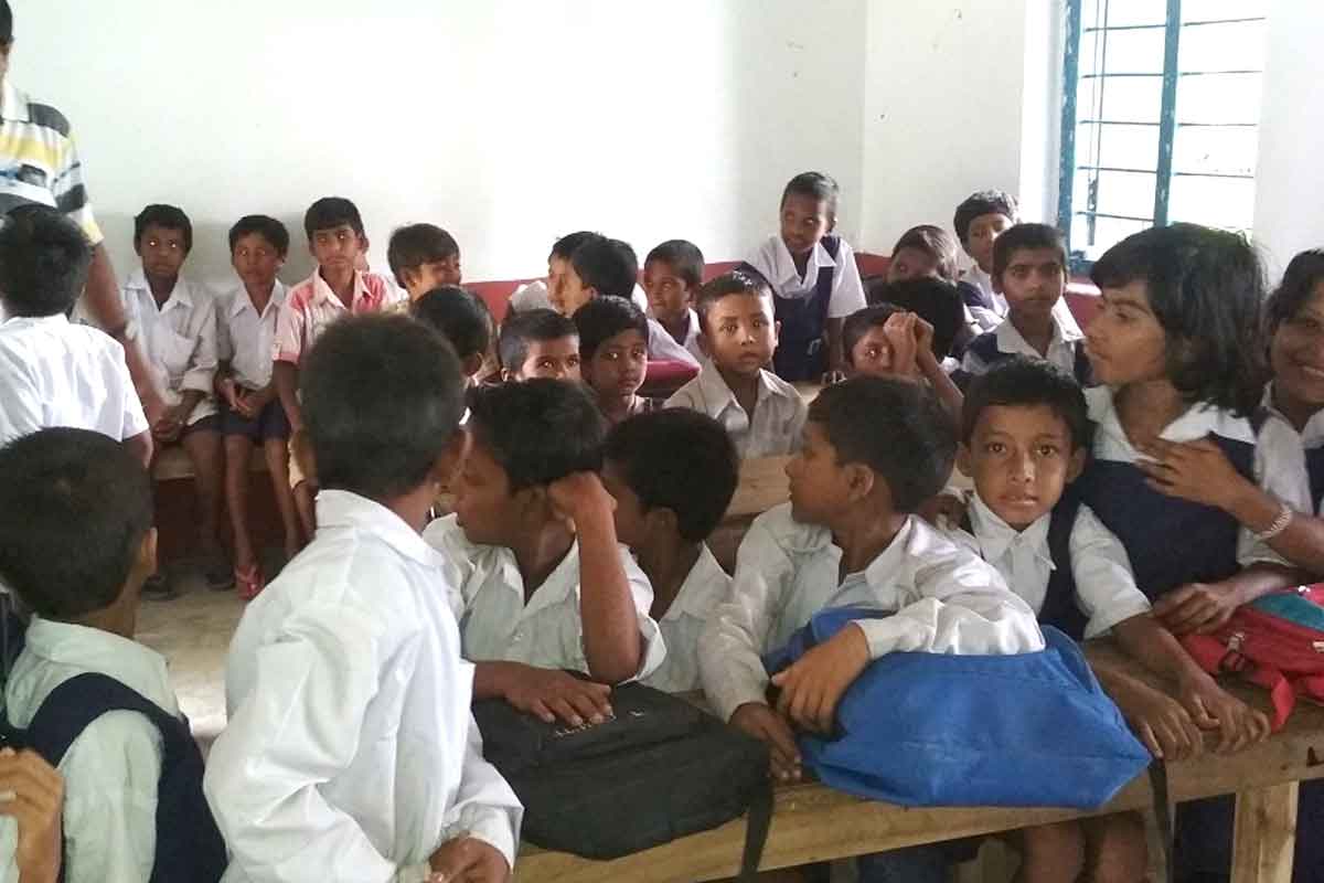 অতিরিক্ত গরমে নাজেহাল পড়ুয়ারা! প্রয়োজনে সকালে স্কুল, জানাল শিক্ষাদপ্তর