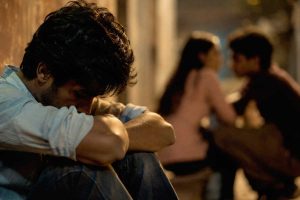পরকীয়ায় হাবুডুবু দশা? সাবধান, গ্রহের রোষে ছারখার হবে জীবন!