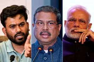 প্রশ্নফাঁসে মৃত্যু ১১ পড়ুয়ার! ‘এবার শিক্ষামন্ত্রীকে বরখাস্ত করুন’, প্রধানমন্ত্রীকে চিঠি ‘ককরোচ’ অভিজিতের