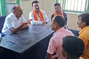 ​কুলটিতে ‘ভয় আউট, ভরসা ইন’, মন্ত্রীর জনতার দরবারে ৫ বছরের সমস্যার সমাধান ২৪ ঘণ্টায়!
