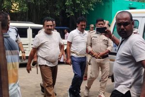গারদে গোটা ‘সিং ব্রাদার্স’! ভোট পরবর্তী হিংসা মামলায় এবার গ্রেপ্তার বারাবনির ‘ত্রাস’ অসিত সিং