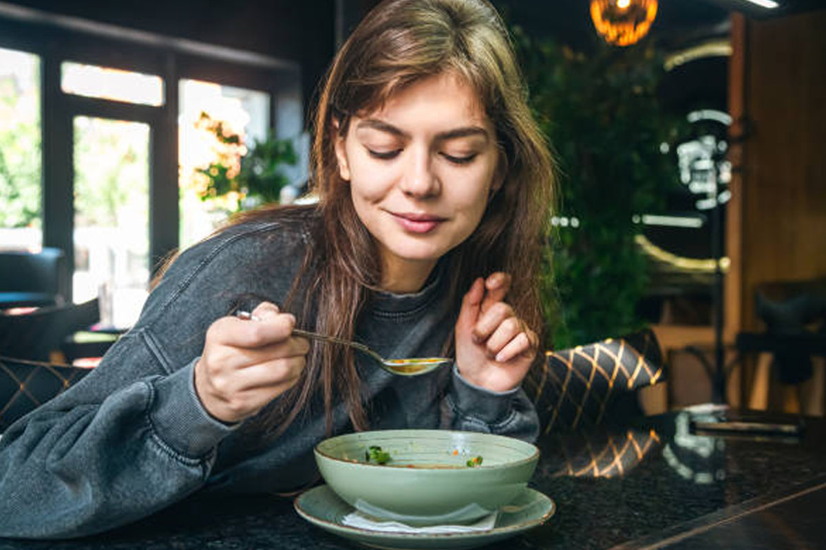 7 tips to slow signs of aging after turning 30