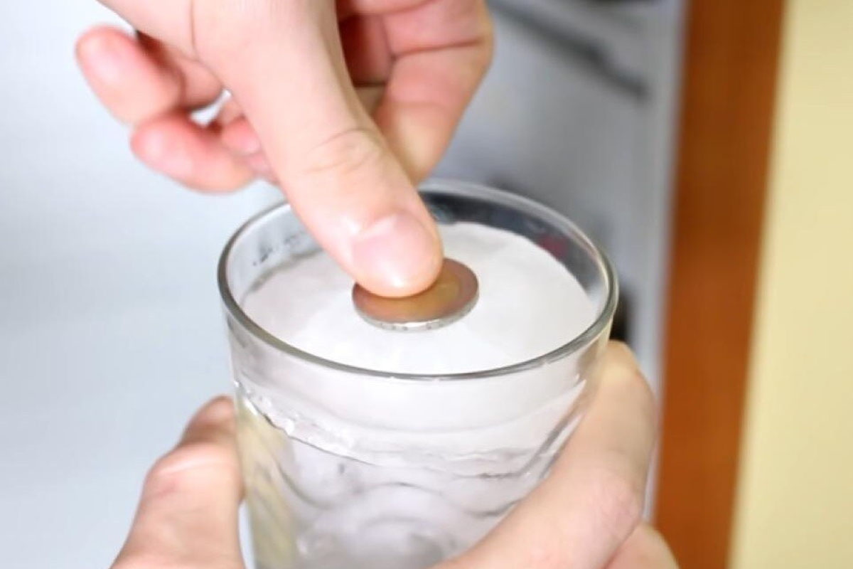 why you should put a Rupee 1 coin in the freezer before leaving home