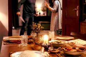 বিয়েতে রাজি না হওয়ার ‘শাস্তি’, তরুণীকে নৈশভোজে ডেকে কুপিয়ে খুন করলেন প্রেমিক!