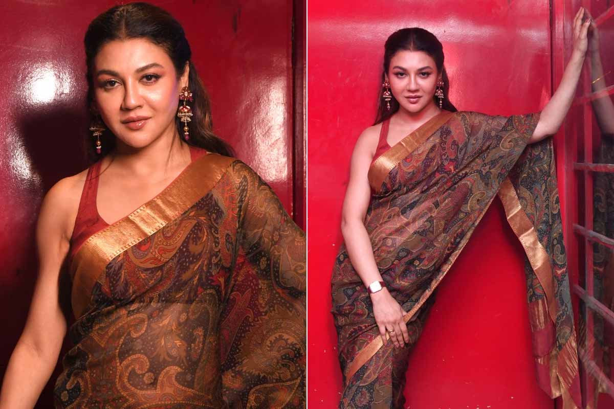 Actress Jaya Ahsan promotes Aajo Ardhangini 