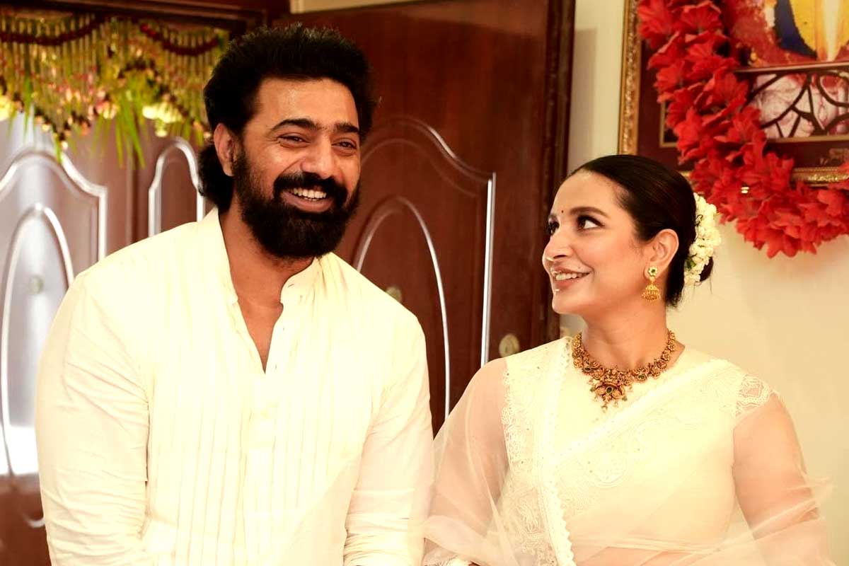 ‘ভালোবাসা একবার হলে, তাকে ছাড়া থাকা যায় না’, শুভশ্রীকে আগলে অতীত প্রেম উসকালেন দেব!