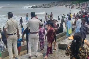 দিঘার সৈকতে মর্মান্তিক দুর্ঘটনা, স্পিডবোটের আঘাতে ছিন্নভিন্ন শরীর, মৃত্যু পর্যটকের
