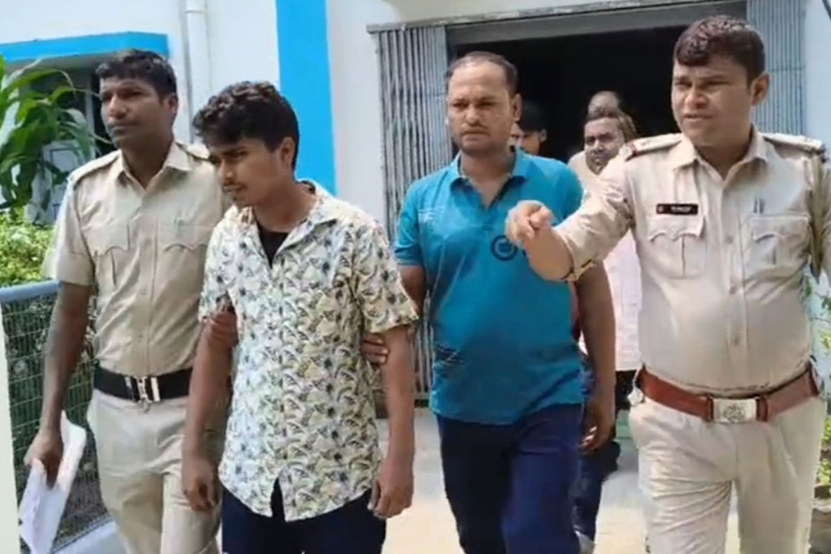 উস্কানি ও বিতর্কিত বার্তা প্রচার! ডোমকলে গ্রেপ্তার ২ কনটেন্ট ক্রিয়েটর