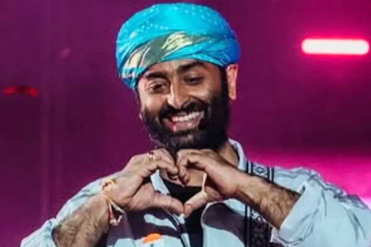 শহর ছাড়িয়ে বহরমপুরের চিকিৎসা কেন্দ্রে অরিজিৎ, অসুস্থ গায়ক? উদ্বিগ্ন ভক্তরা