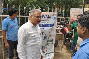 জনকল্যাণ শিবিরের প্রচারে গলদ! ‘মাথায় তৃণমূল ঢুকে আছে?’, আধিকারিককে ধমক মন্ত্রী জগন্নাথের