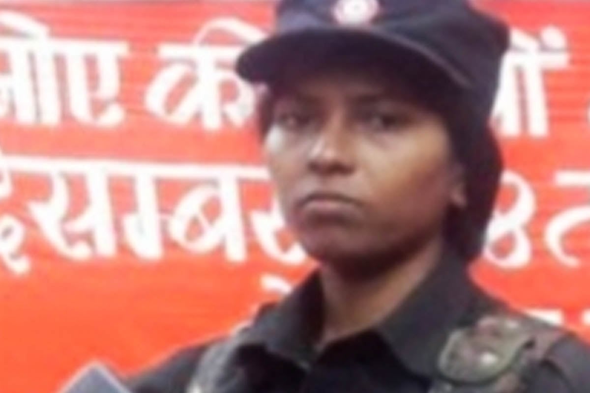 শকুন্তলাকে স্পেশাল হোমগার্ডের চাকরি দেওয়ার প্রক্রিয়া শুরু রাজ্যের, সুদিন ফেরার আশায় পরিবার
