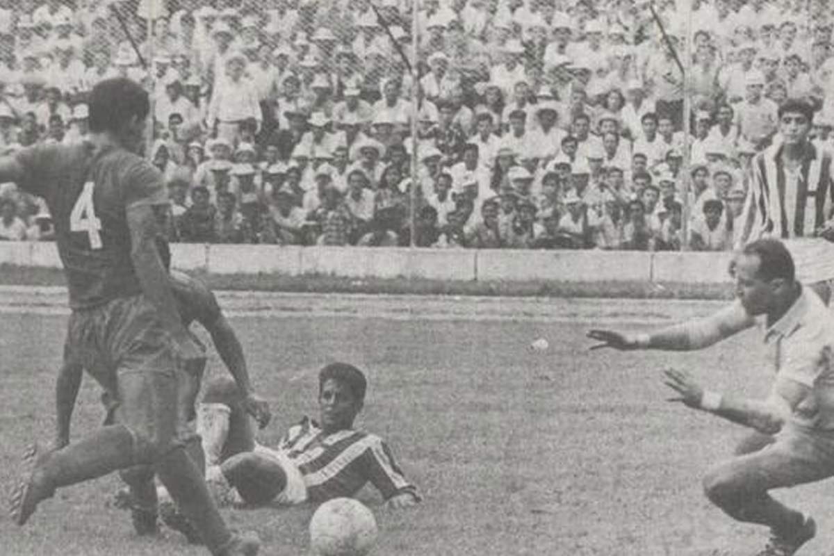 Glimpse of that El Salvador vs Honduras match