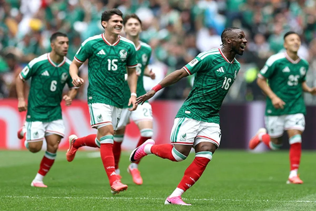 Mexican former mayor viral over revealing outfit during World Cup