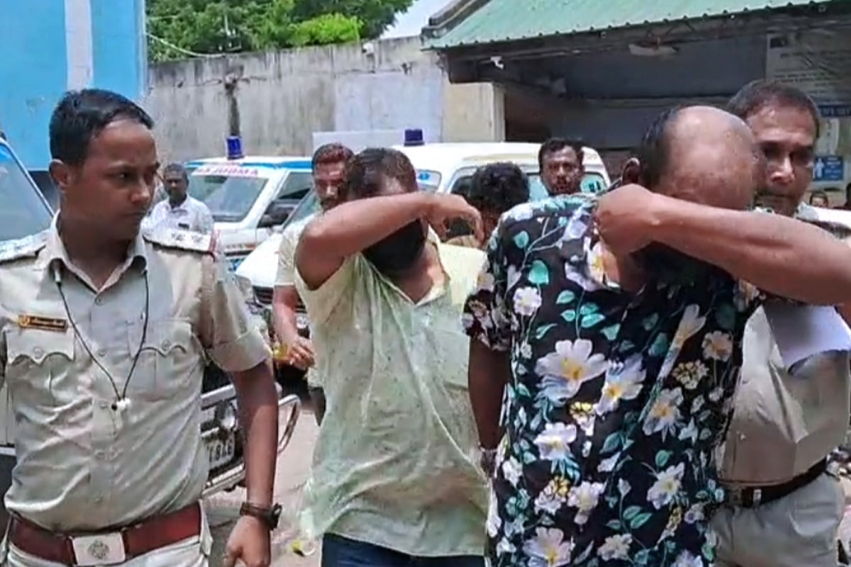 বিজেপি নেতাকে প্রাণে মারার চেষ্টা! গ্রেপ্তার রহিম নবির ভাই-সহ দুই তৃণমূল নেতা