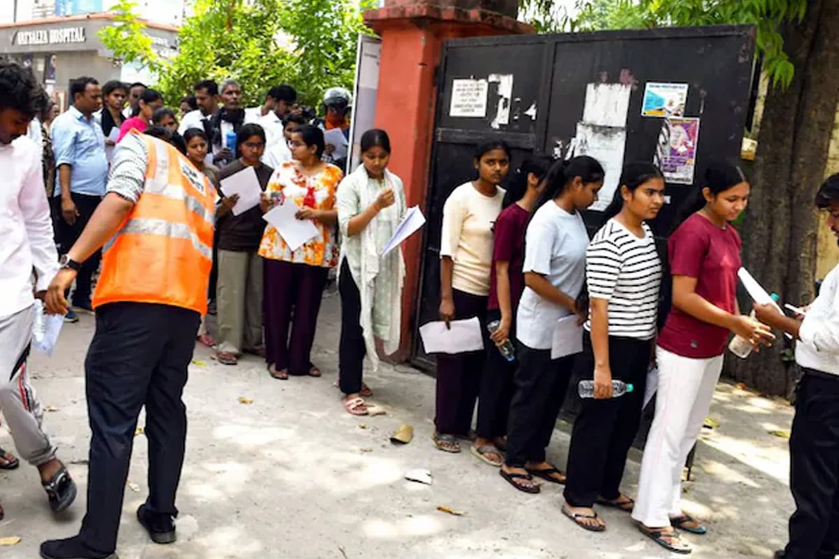 রবিবার দেশজুড়ে ফের নিট, ‘বারবার পরীক্ষা দিয়ে ক্লান্ত’, পরীক্ষার আগেই আবারও আত্মঘাতী পড়ুয়া!