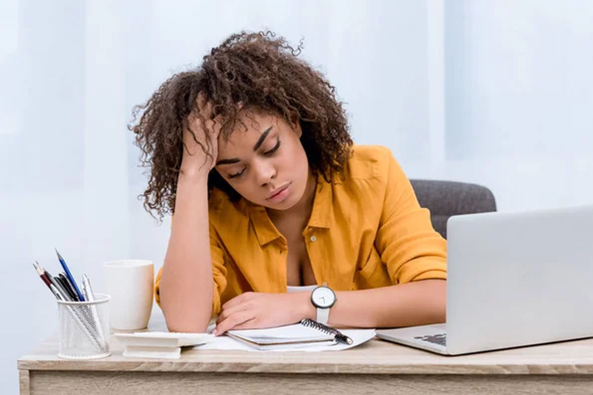 how doomscrolling affects sleep leaves no time for exercise