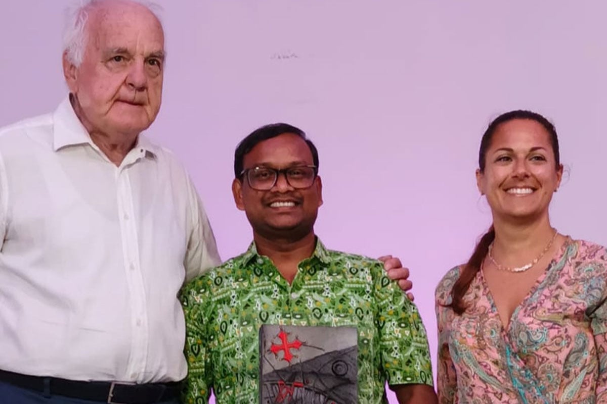বাংলার ভাষাবিদের ইতালি জয়, সাঁওতালি ভাষা ও সাহিত্যে প্রথম ভারতীয় হিসাবে আন্তর্জাতিক পুরস্কার!