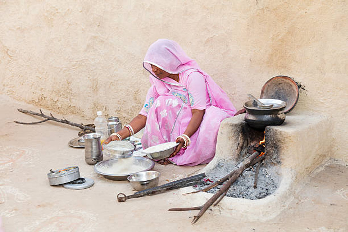 Discover Rajasthan's traditional buttermilk-based Rabdi receipe that helps keep the body cool and hydrated.