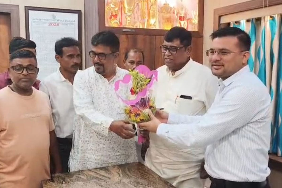 রানাঘাট পুরসভাও হাতছাড়া তৃণমূলের, চেয়ারম্যান-সহ পদত্যাগ ১৩ কাউন্সিলরের, দায়িত্বে কে?