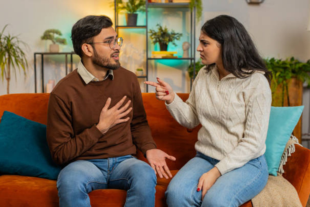 imaginary red pen helps end ego fights in relationship suggests psychologist