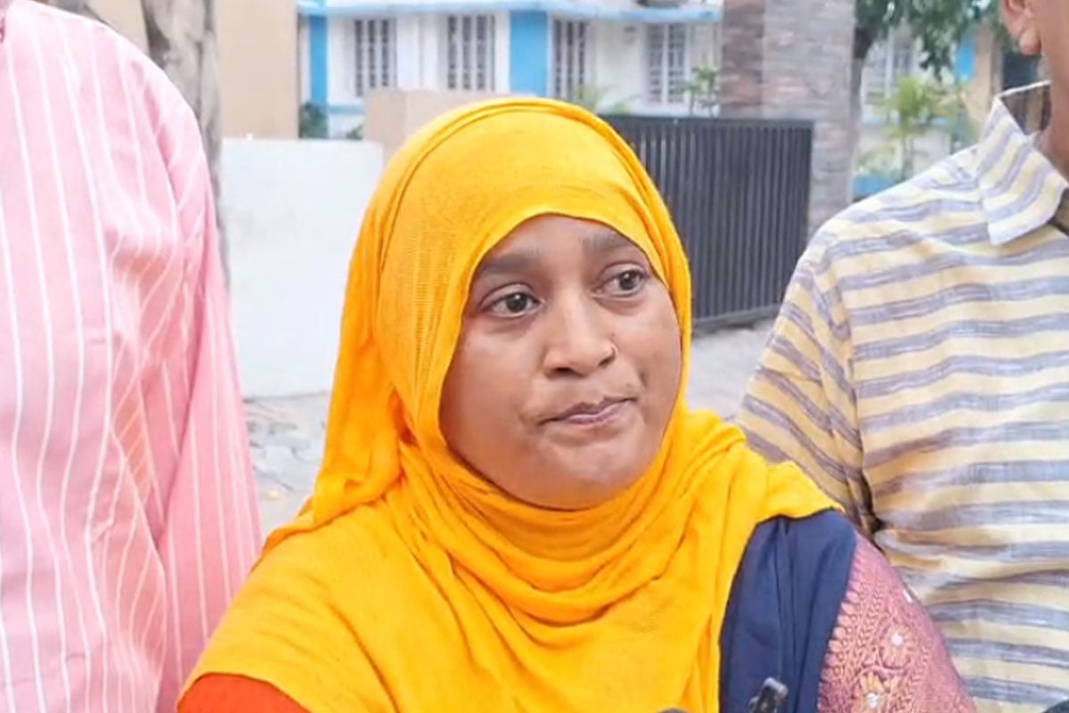 ভোটে লাল ঝান্ডায় লড়াই, শুভেন্দু সরকারে আস্থা রেখে তামান্নার মা বললেন, ‘এবার বিচার পাব’