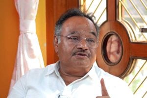 ‘ডিম ছোড়ার সংস্কৃতি চললে দেশের সামনে চুনকালি পড়বে’, ফের কর্মীদের সতর্কবার্তা  শমীকের