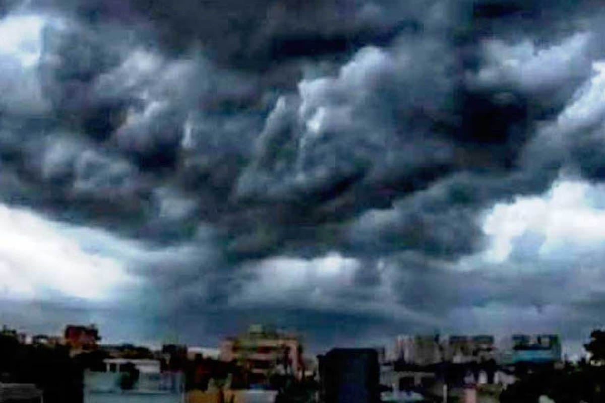 বর্ষা আছে, বৃষ্টি নেই! উপগ্রহের পাঠানো ছবিতে বাড়ছে উদ্বেগ, মেঘের ‘ভিলেন’ কে?