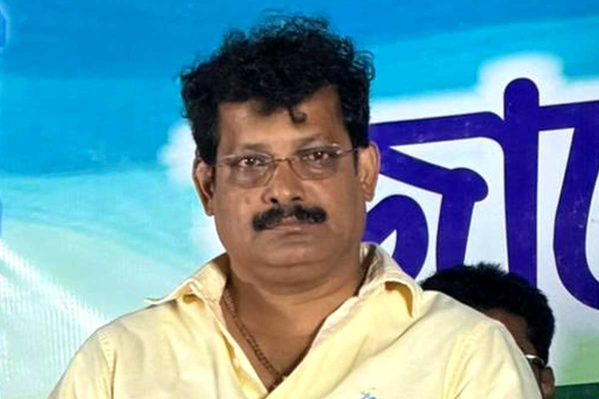 ফেরার সুশান্ত ঘোষ! গাড়ি নিয়ে ওড়িশা সীমানায় কাউন্সিলরের পরিবার, আটকাল পুলিশ