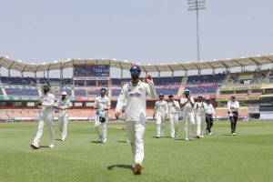 অভিষেকে সুথারের ঘূর্ণিতে নাজেহাল আফগানরা, ‘একদিনে’ই বিপক্ষকে দু’বার অলআউট করে জয়ী ভারত