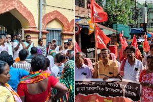 ‘কাস্তেটা শান দিও বন্ধু’, উচ্ছেদ-বিরোধিতা বড় অস্ত্র! বর্ধমানে ফের চাঙ্গা হচ্ছে সিপিএম