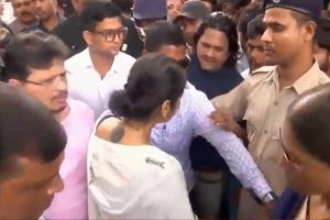 শুভেন্দু যাওয়ার দিনই বারুইপুরে ঋতব্রত-সায়নী-চন্দ্রিমারা, ‘মুখ্যমন্ত্রী পাঠিয়েছেন’, বললেন কাকলি