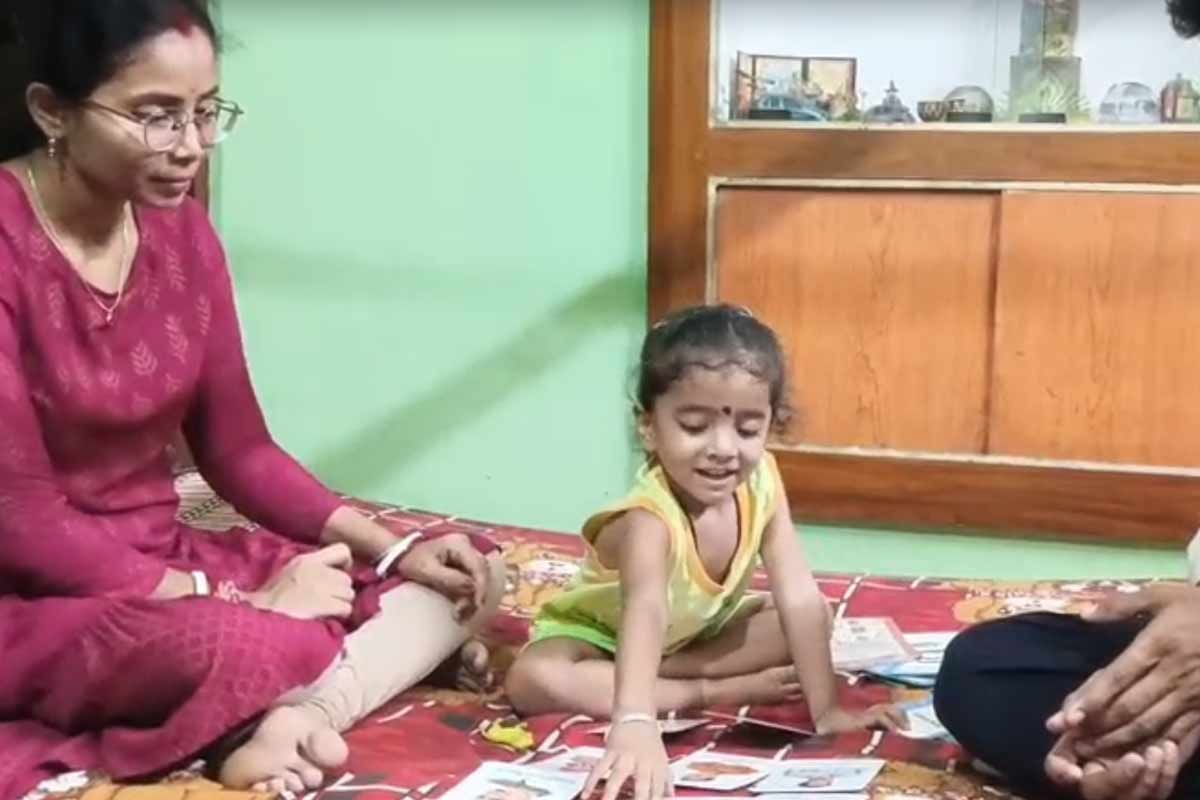 ঠোঁটস্থ স্বাধীনতা সংগ্রামী থেকে দেবদেবীর মন্ত্র! নয়া রেকর্ড ২ বছরের ‘বিস্ময় প্রতিভা’ সৃজনের